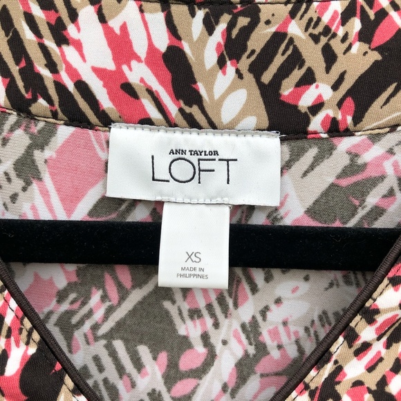 Ann Taylor LOFT | brown and pink v-neck top - Picture 5 of 5